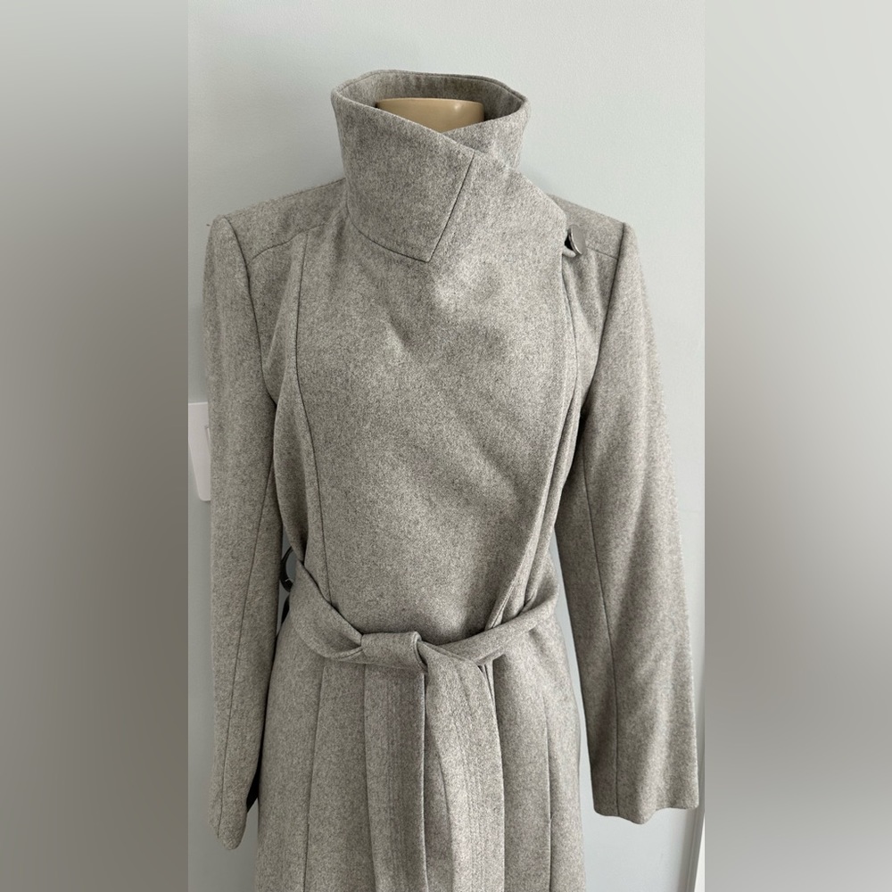 Wool mix Kenneth Cole midi jacket size 4